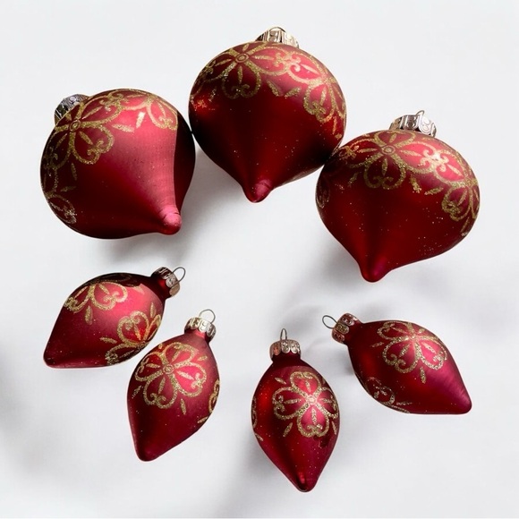 Radko Other - Radco Celebrations ornaments, 8 silver and 7 red, very nice condition
